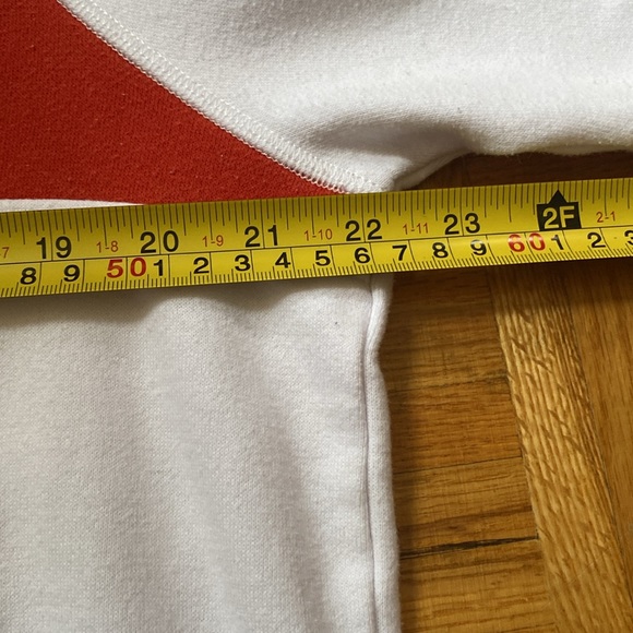 Vintage Hilfiger with logo boxy sweatshirt top, Y2K white - Picture 12 of 13